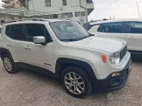 Usata Jeep Renegade Limited 140 CV (102 kW) 2015 Bianco SUV