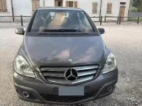 Usata Mercedes B180 Executive 109 CV (80 kW) 2011 Utilitaria
