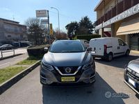 Usata Nissan Qashqai N-Connecta 110 CV (80 kW) 2018 Grigio SUV