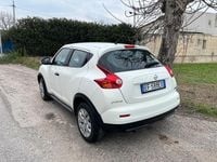 Usata Nissan Juke Tekna 110 CV (80 kW) 2010 Bianco SUV