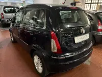 Usata Lancia Musa S 95 CV (69 kW) 2010 Nero Monovolume