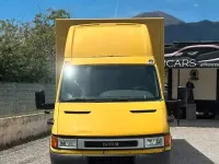 Usata Iveco Daily 85 CV (62 kW) 2001 Giallo