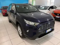 Usata Toyota RAV4 Hybrid Active 178 CV (130 kW) 2021 Blu/azzurro SUV
