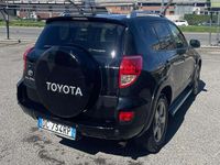 Usata Toyota RAV4 Luxury 177 CV (130 kW) 2006 SUV