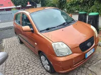 Usata Kia Picanto LX 60 CV (44 kW) 2005 Arancione Utilitaria