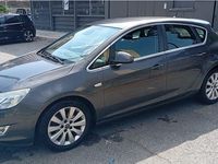 Usata Opel Astra 110 CV (80 kW) 2010 Grigio Berlina