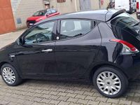 Usata Lancia Ypsilon Silver 69 CV (50 kW) 2012 Nero Utilitaria