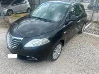 Usata Lancia Ypsilon Gold 69 CV (50 kW) 2014 Nero Utilitaria