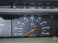 Usata Peugeot 205 44 CV (32 kW) 1989 Rosso Utilitaria