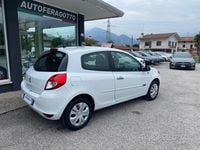 Usata Renault Clio IV 75 CV (55 kW) 2012 Bianco Berlina