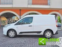 Usata Ford Transit Connect Trend 100 CV (73 kW) 2020 Bianco Monovolume