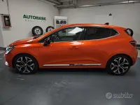 Usata Renault Clio V Techno 91 CV (66 kW) 2023 Giallo Berlina