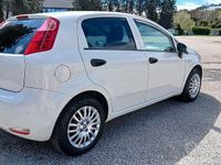 Usata Fiat Punto 77 CV (56 kW) 2016 Bianco Utilitaria