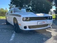 Usata Dodge Challenger 309 CV (227 kW) 2022 Bianco Coupé