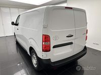 Nuova Toyota Proace Comfort 120 CV (88 kW) 2025 Bianco Monovolume
