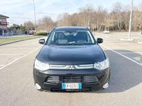 Usata Mitsubishi Outlander 150 CV (110 kW) 2013 Nero SUV
