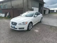 Usata Jaguar XF 207 CV (152 kW) 2010 Bianco Berlina