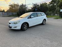 Usata Opel Astra 2011 Bianco Station wagon