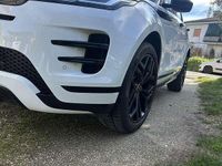 Käytetty Land Rover Range Rover evoque R-Dynamic 179 HP (131 kW) 2020 Katumaasturi