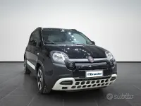 Nuova Fiat Panda Cross Cross 65 CV (47 kW) 2026 Nero cinema Utilitaria