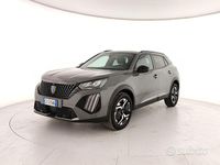Usata Peugeot 2008 Allure 101 CV (74 kW) 2025 Grigio SUV