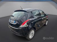Usata Lancia Ypsilon Gold 69 CV (50 kW) 2014 Nero Utilitaria