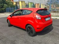 Usata Ford Fiesta 97 CV (71 kW) 2017 Rosso Utilitaria