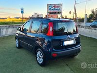 Usata Fiat Panda Lounge 70 CV (51 kW) 2019 Blu Utilitaria