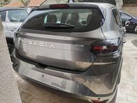 Nuova Dacia Sandero Essentiel 91 CV (66 kW) 2026 Grigio Berlina