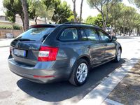 Usata Skoda Octavia G-TEC Executive 110 CV (80 kW) 2017 Blu/azzurro Station wagon