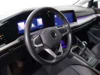 Usata VW Golf VIII Style 131 CV (96 kW) 2023 Grigio scuro Utilitaria