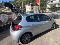 Usata Peugeot 208 Active 75 CV (55 kW) 2017 Argento Utilitaria