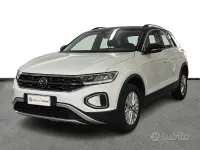 Usata VW T-Roc R-line 110 CV (80 kW) 2023 Bianco SUV