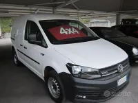 Usata VW Caddy 122 CV (89 kW) 2019 Bianco Monovolume