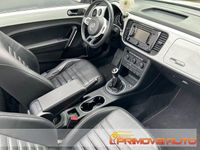 Usata VW Beetle Cabriolet Cup 105 CV (77 kW) 2014 Bianco Cabrio
