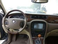 Usata Jaguar S-Type Executive 281 CV (206 kW) 2017 Grigio Berlina