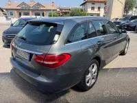Usata Mercedes C220 Executive 170 CV (125 kW) 2018 Grigio Station wagon