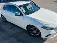 Usata Mercedes A180 Business 136 CV (100 kW) 2018 Bianco Utilitaria