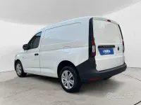 Usata VW Caddy Business 102 CV (75 kW) 2021 Bianco Monovolume