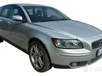Usata Volvo V50 Momentum 136 CV (100 kW) 2006 Grigio Station wagon