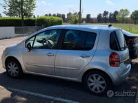 Käytetty Renault Modus 75 HP (55 kW) 2011 Harmaa Tila-auto
