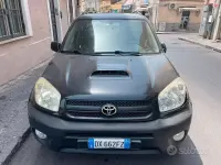 Usata Toyota RAV4 116 CV (85 kW) 2004 Nero SUV