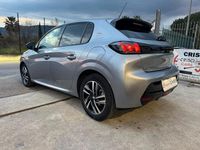 Usata Peugeot 208 Allure 102 CV (75 kW) 2023 Argento Utilitaria