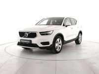 Usata Volvo XC40 Momentum 156 CV (114 kW) 2018 Bianco SUV