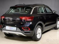 Usata VW T-Roc Life 150 CV (110 kW) 2023 Nero SUV