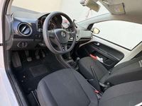 Gebraucht VW up! Move 60 PS (44 kW) 2019 Weiß Kleinwagen