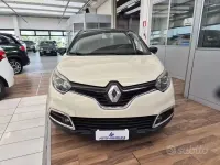 Usata Renault Captur 90 CV (66 kW) 2013 Bianco SUV