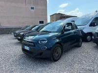 Usata Fiat 500e Icon 42 kW (58 CV) 2021 Bluazzurro Berlina