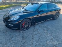 Usata Porsche Panamera 250 CV (183 kW) 2012 Nero Utilitaria