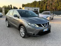 Usata Nissan Qashqai Tekna 110 CV (80 kW) 2015 Grigio SUV